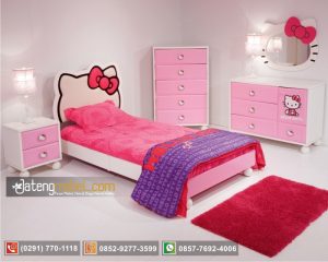 Set Tempat Tidur Perempuan Hello Kitty